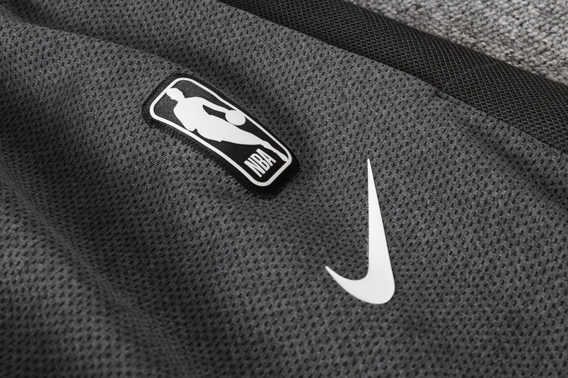 Conjunto Nike NBA Therma Flex New York Knicks Preto Treino