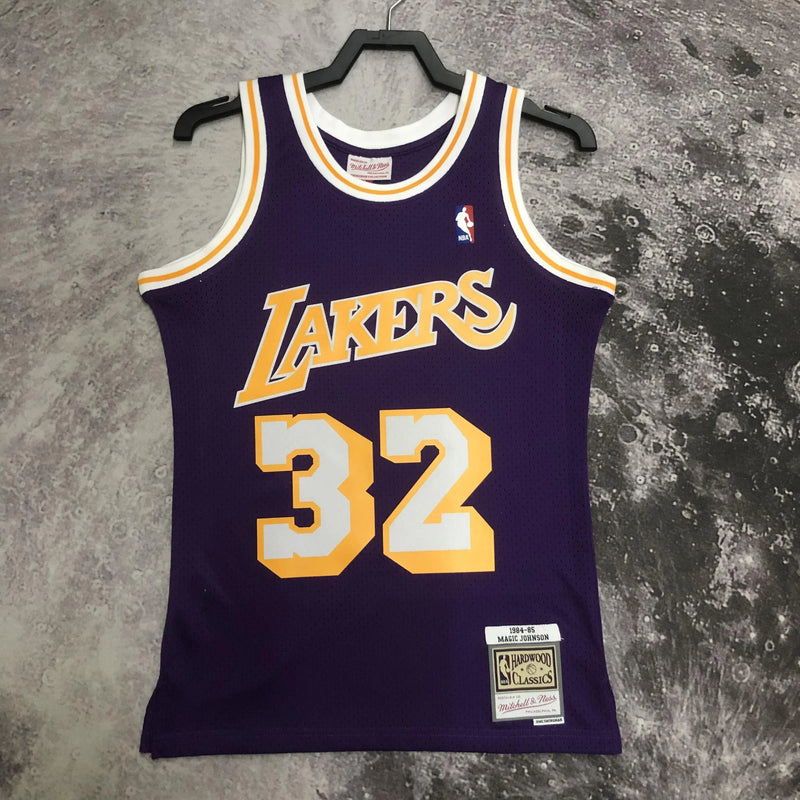 Regata Swingman Los Angeles Lakers Mitchell & Ness Roxa Hardwood Classics 1984/85