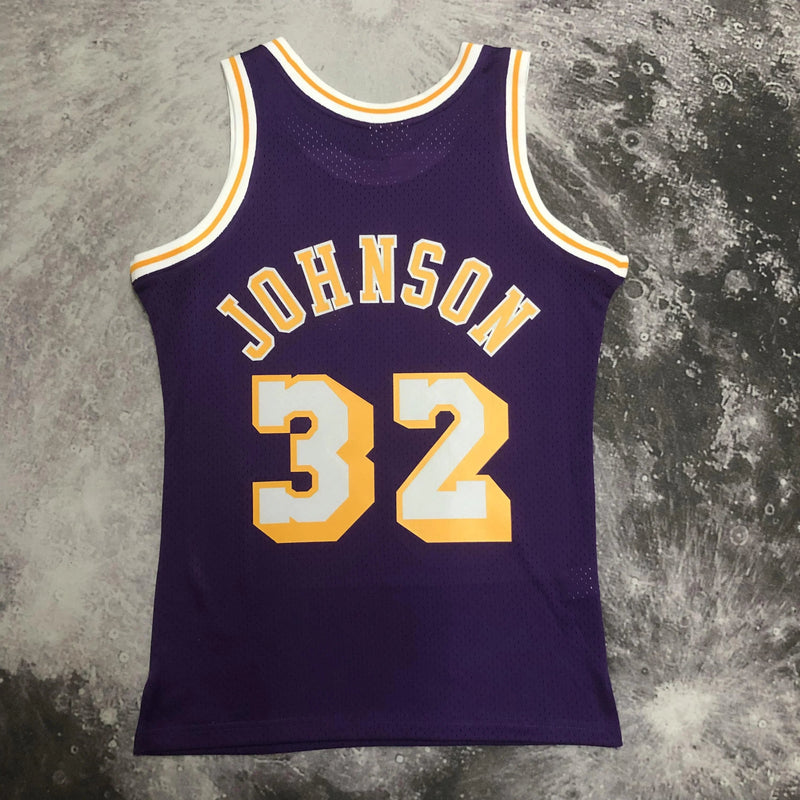Regata Swingman Los Angeles Lakers Mitchell & Ness Roxa Hardwood Classics 1984/85