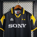 Camisola Juventus retrô 95/96