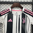 Conjunto Infantil Juventus home 2025/26