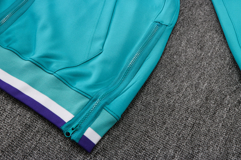Conjunto Nike NBA Therma Flex Charlotte Hornets 21/22