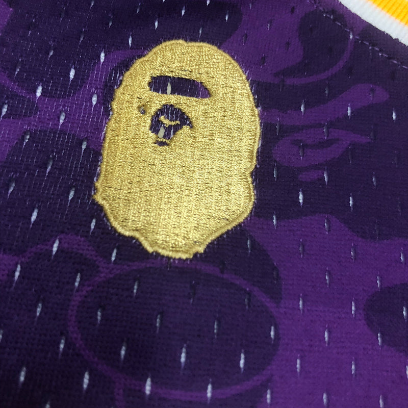 Regata Swingman BAPE X Los Angeles Lakers Mitchell & Ness Hardwood Classics 1993