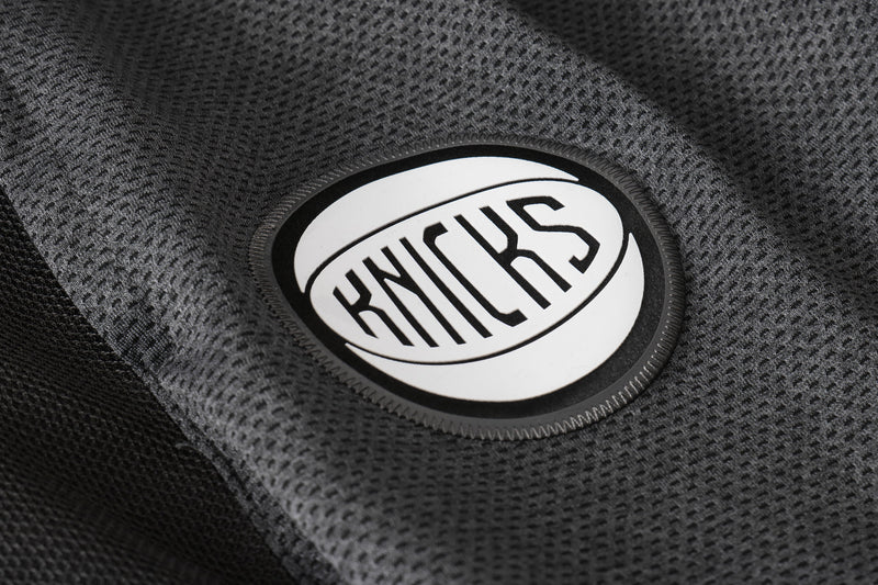 Conjunto Nike NBA Therma Flex New York Knicks Preto Treino