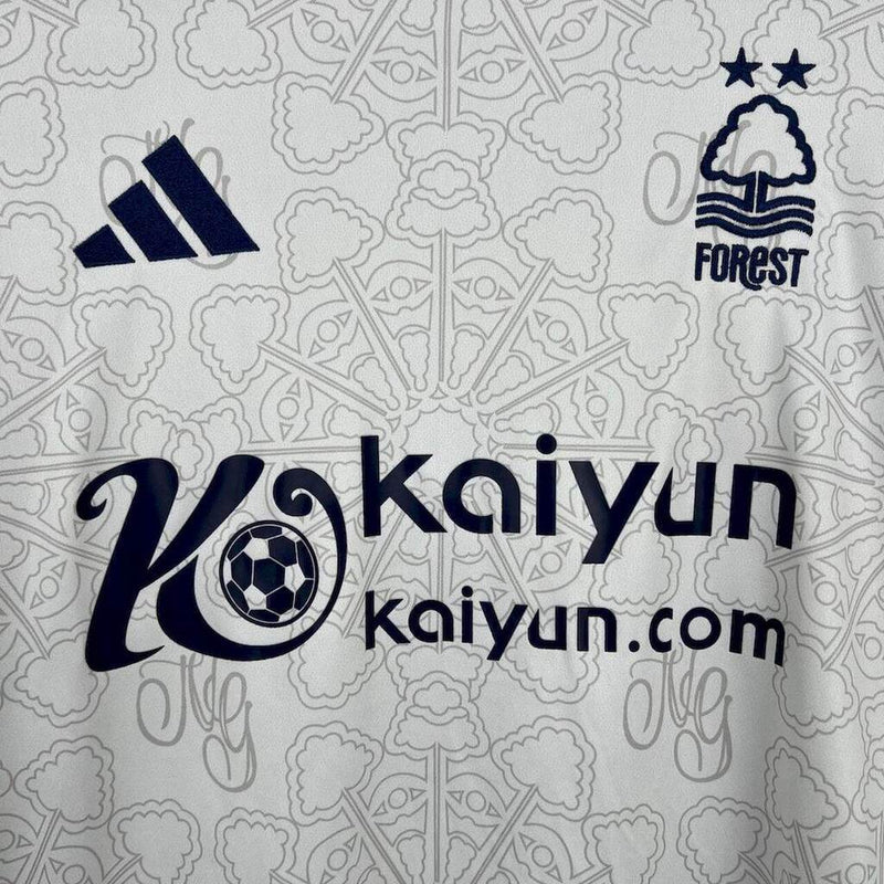 Camisola Nottingham Forest away 2025/26