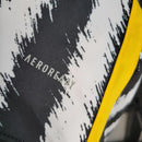 Camisola Juventus Home 2023/24