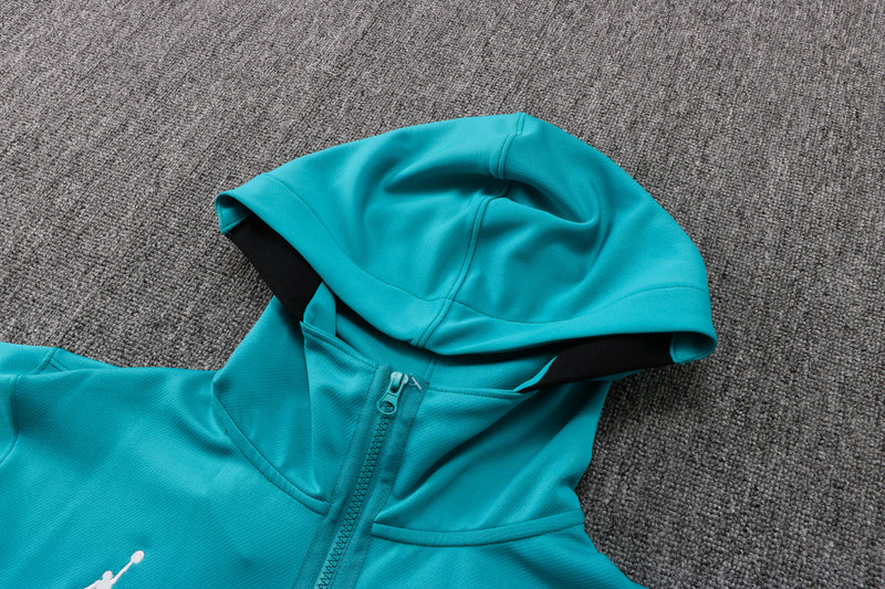 Conjunto Nike NBA Therma Flex Charlotte Hornets 21/22