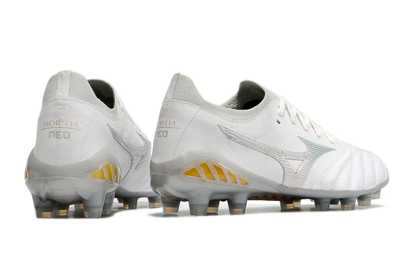 Chuteira Campo Mizuno Morelia Neo 3 FG Branca e Prata "Beta Shining"